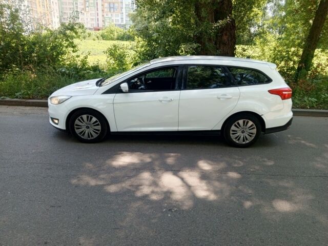 Білий Форд Фокус, об'ємом двигуна 0 л та пробігом 190 тис. км за 4061 $, фото 8 на Automoto.ua