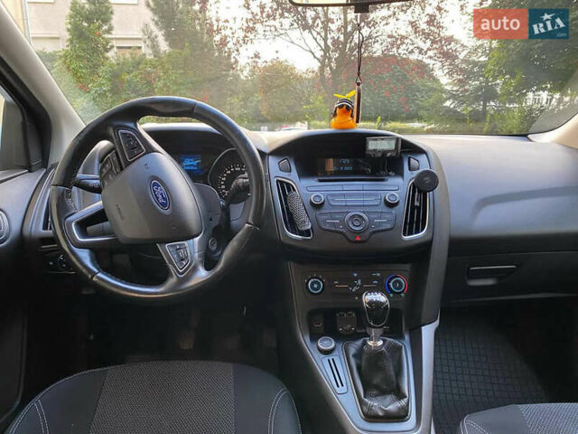 Форд Фокус 2015 в Львове на Automoto.ua Белый Форд Фокус, объемом двигателя 1.56 л и пробегом 193 тыс. км за 9000 $, фото 20 на Automoto.ua
