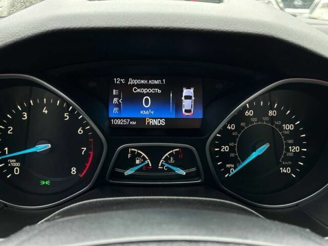 Белый Форд Фокус, объемом двигателя 2 л и пробегом 109 тыс. км за 8700 $, фото 12 на Automoto.ua