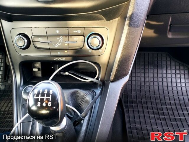 Білий Форд Фокус, об'ємом двигуна 1.6 л та пробігом 0 тис. км за 7900 $, фото 9 на Automoto.ua