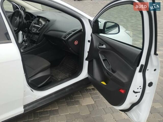 Белый Форд Фокус, объемом двигателя 1.6 л и пробегом 163 тыс. км за 8699 $, фото 26 на Automoto.ua