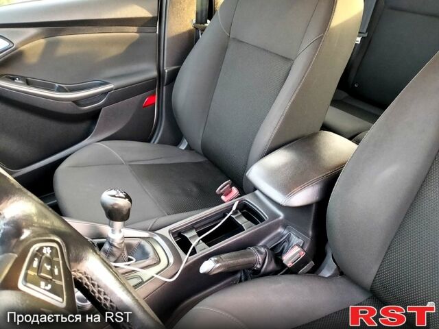 Білий Форд Фокус, об'ємом двигуна 1.6 л та пробігом 0 тис. км за 7900 $, фото 6 на Automoto.ua