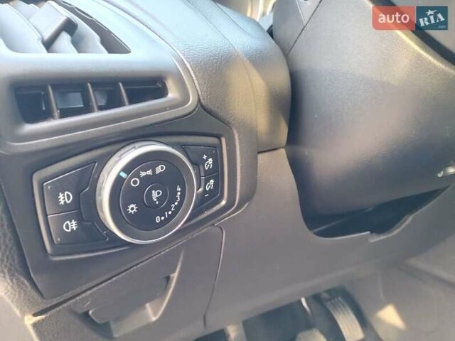 Білий Форд Фокус, об'ємом двигуна 1.6 л та пробігом 263 тис. км за 7999 $, фото 10 на Automoto.ua