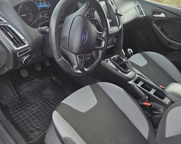 Форд Фокус 2016 в Теребовле на Automoto.ua Белый Форд Фокус, объемом двигателя 1.5 л и пробегом 224 тыс. км за 8000 $, фото 18 на Automoto.ua