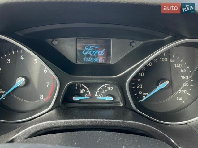 Белый Форд Фокус, объемом двигателя 1.6 л и пробегом 174 тыс. км за 8200 $, фото 1 на Automoto.ua