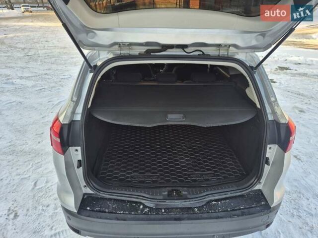 Білий Форд Фокус, об'ємом двигуна 1.5 л та пробігом 243 тис. км за 8999 $, фото 10 на Automoto.ua