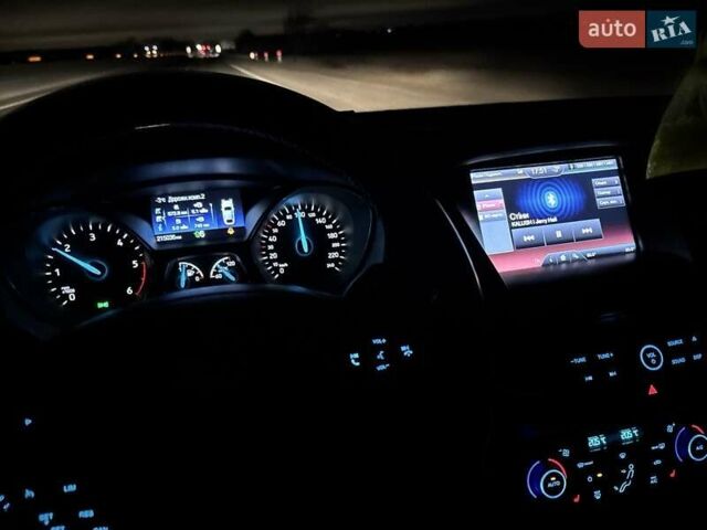 Білий Форд Фокус, об'ємом двигуна 1.5 л та пробігом 217 тис. км за 10300 $, фото 4 на Automoto.ua