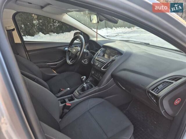 Білий Форд Фокус, об'ємом двигуна 1.5 л та пробігом 243 тис. км за 8999 $, фото 20 на Automoto.ua