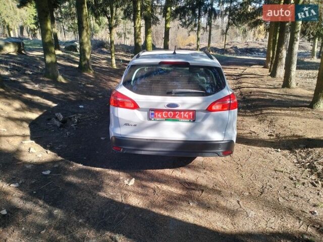 Белый Форд Фокус, объемом двигателя 1.5 л и пробегом 241 тыс. км за 8399 $, фото 17 на Automoto.ua