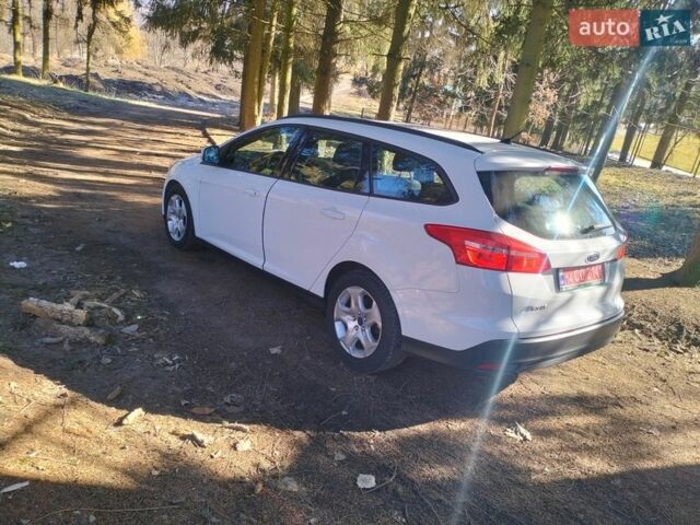 Белый Форд Фокус, объемом двигателя 1.5 л и пробегом 241 тыс. км за 8399 $, фото 15 на Automoto.ua