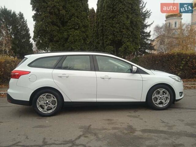 Білий Форд Фокус, об'ємом двигуна 1.6 л та пробігом 185 тис. км за 8400 $, фото 6 на Automoto.ua