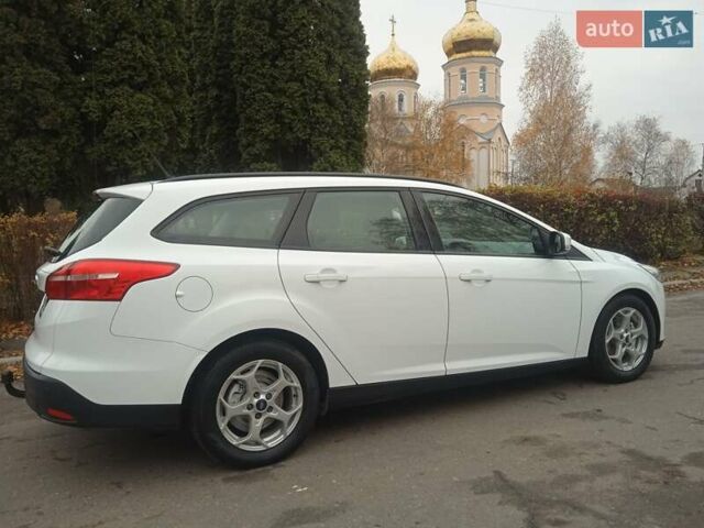 Білий Форд Фокус, об'ємом двигуна 1.6 л та пробігом 185 тис. км за 8400 $, фото 7 на Automoto.ua