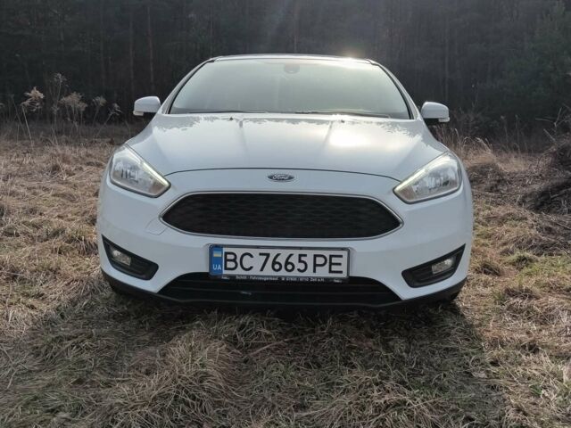 Белый Форд Фокус, объемом двигателя 2 л и пробегом 206 тыс. км за 9300 $, фото 15 на Automoto.ua
