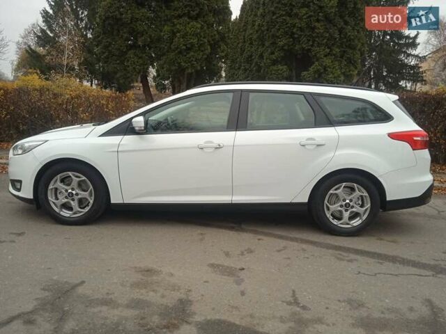 Білий Форд Фокус, об'ємом двигуна 1.6 л та пробігом 185 тис. км за 8400 $, фото 9 на Automoto.ua