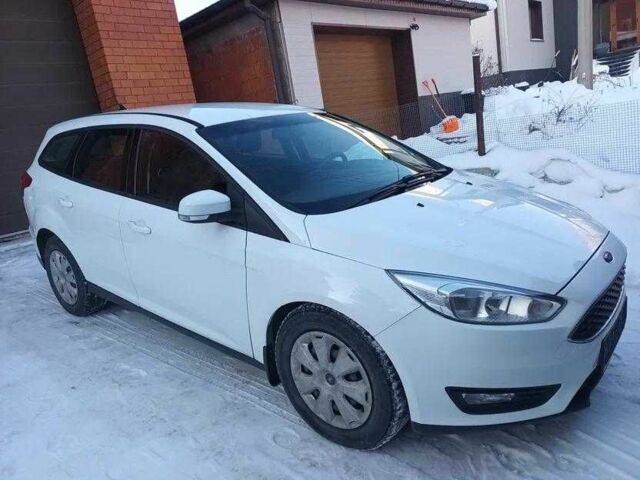 Белый Форд Фокус, объемом двигателя 1.6 л и пробегом 95 тыс. км за 9000 $, фото 1 на Automoto.ua