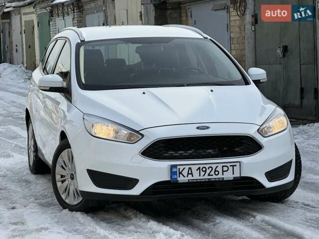Білий Форд Фокус, об'ємом двигуна 1.6 л та пробігом 135 тис. км за 9700 $, фото 13 на Automoto.ua