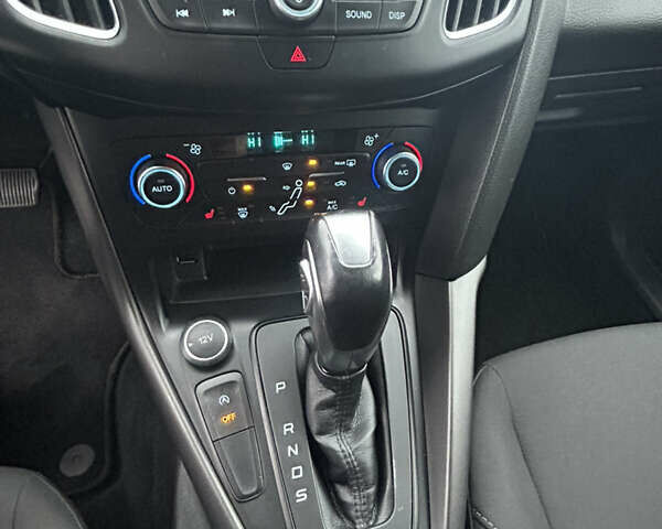 Белый Форд Фокус, объемом двигателя 1.5 л и пробегом 89 тыс. км за 10600 $, фото 11 на Automoto.ua