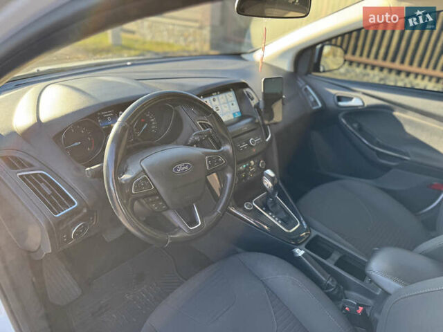 Білий Форд Фокус, об'ємом двигуна 1.5 л та пробігом 121 тис. км за 11700 $, фото 10 на Automoto.ua