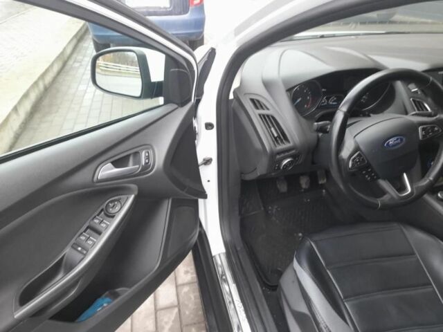 Белый Форд Фокус, объемом двигателя 1.5 л и пробегом 65 тыс. км за 15500 $, фото 7 на Automoto.ua