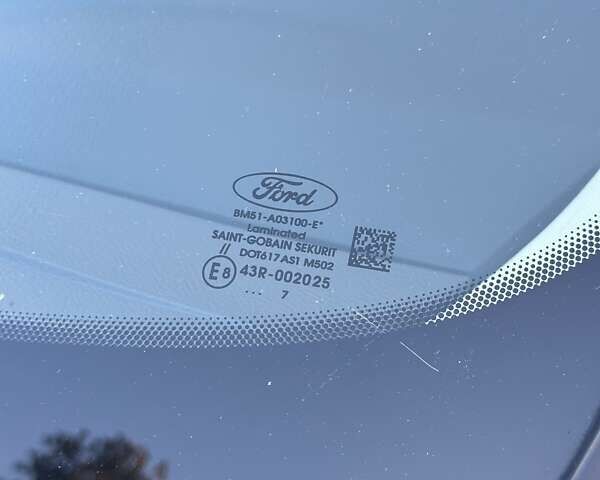 Белый Форд Фокус, объемом двигателя 1 л и пробегом 83 тыс. км за 7400 $, фото 22 на Automoto.ua