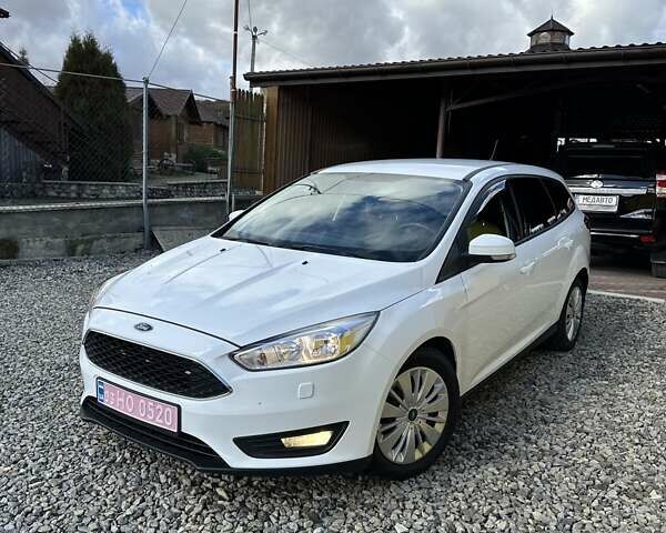 Белый Форд Фокус, объемом двигателя 1.5 л и пробегом 89 тыс. км за 11000 $, фото 7 на Automoto.ua