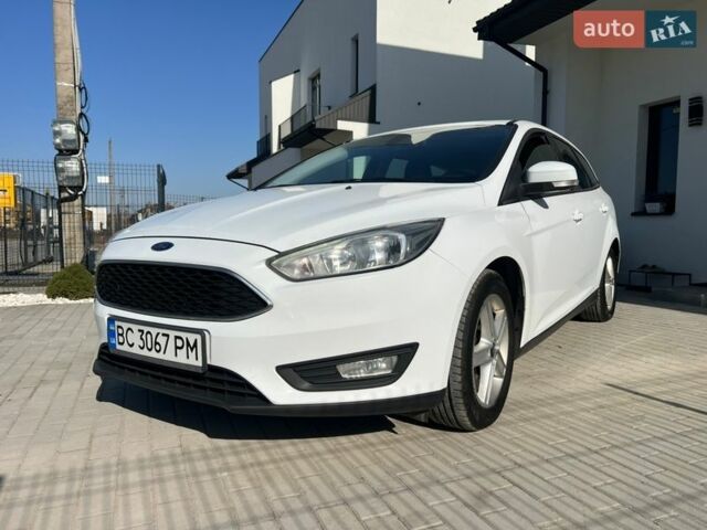 Білий Форд Фокус, об'ємом двигуна 1.5 л та пробігом 280 тис. км за 9250 $, фото 2 на Automoto.ua