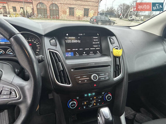 Белый Форд Фокус, объемом двигателя 1.5 л и пробегом 89 тыс. км за 10600 $, фото 9 на Automoto.ua