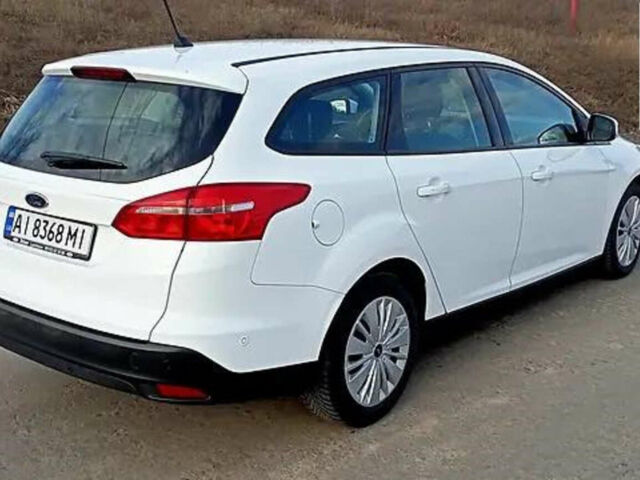 Білий Форд Фокус, об'ємом двигуна 1.5 л та пробігом 266 тис. км за 9500 $, фото 3 на Automoto.ua