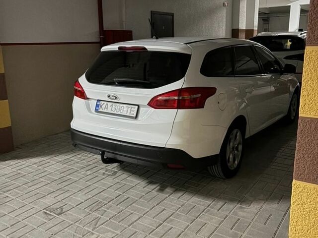 Білий Форд Фокус, об'ємом двигуна 1.5 л та пробігом 101 тис. км за 10700 $, фото 12 на Automoto.ua