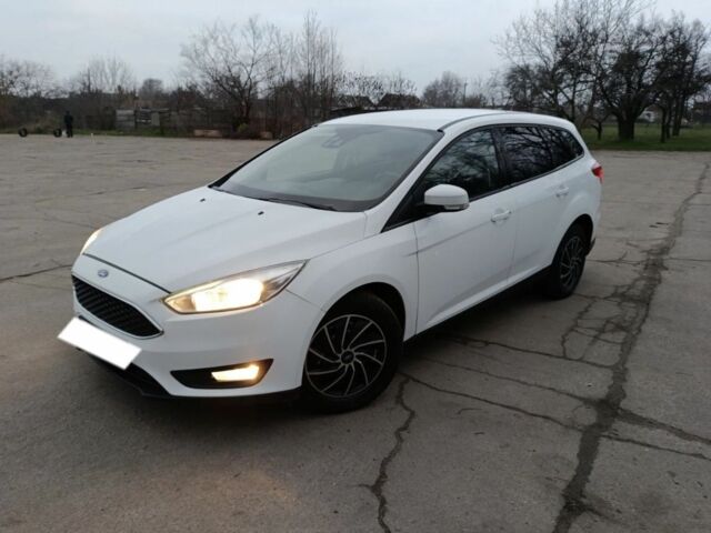 Білий Форд Фокус, об'ємом двигуна 0 л та пробігом 174 тис. км за 8400 $, фото 2 на Automoto.ua