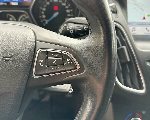 Белый Форд Фокус, объемом двигателя 1.5 л и пробегом 89 тыс. км за 11000 $, фото 30 на Automoto.ua