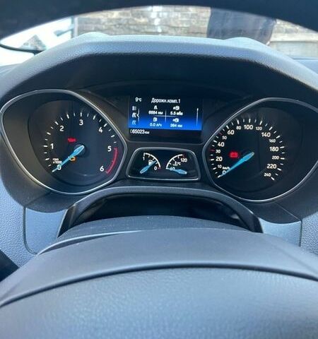 Білий Форд Фокус, об'ємом двигуна 1.5 л та пробігом 65 тис. км за 14999 $, фото 10 на Automoto.ua