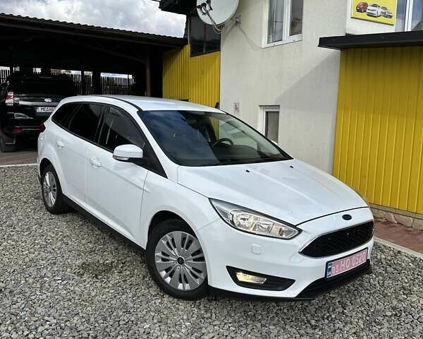 Белый Форд Фокус, объемом двигателя 1.5 л и пробегом 89 тыс. км за 11000 $, фото 18 на Automoto.ua