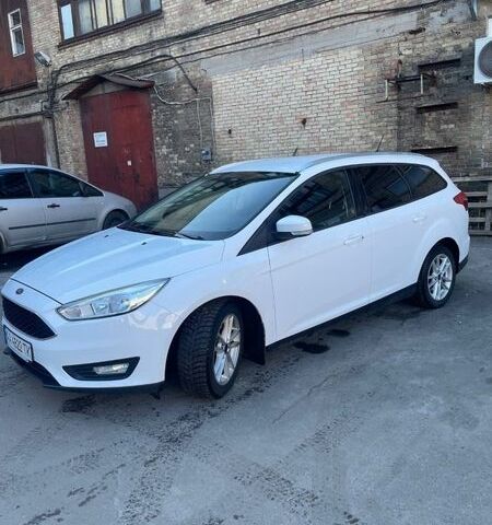 Білий Форд Фокус, об'ємом двигуна 1.5 л та пробігом 65 тис. км за 14999 $, фото 2 на Automoto.ua