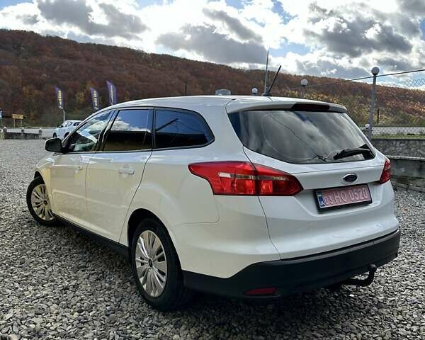 Белый Форд Фокус, объемом двигателя 1.5 л и пробегом 89 тыс. км за 11000 $, фото 16 на Automoto.ua