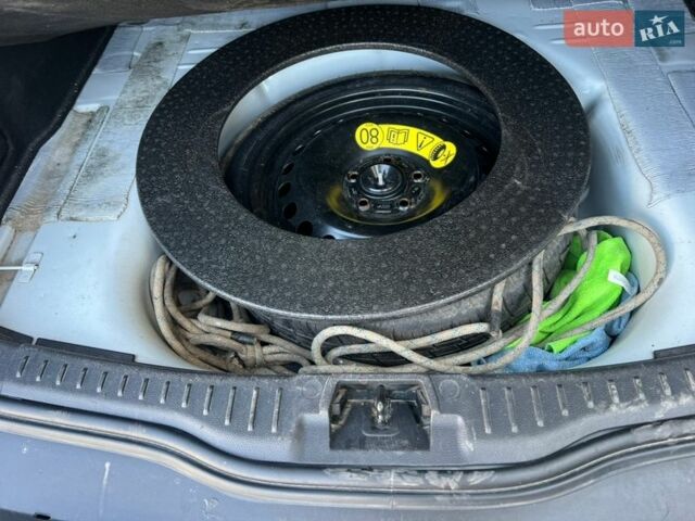 Білий Форд Фокус, об'ємом двигуна 1.5 л та пробігом 280 тис. км за 9250 $, фото 33 на Automoto.ua