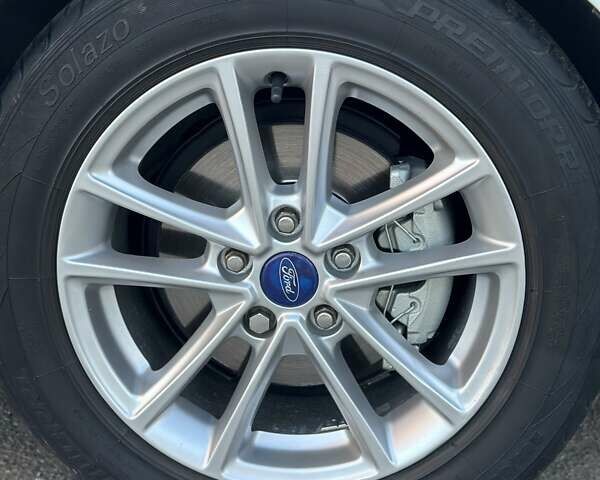 Белый Форд Фокус, объемом двигателя 1 л и пробегом 83 тыс. км за 7400 $, фото 20 на Automoto.ua