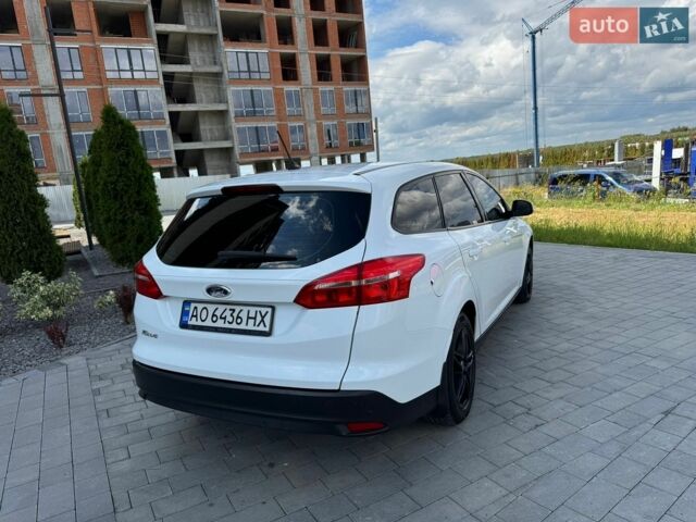 Белый Форд Фокус, объемом двигателя 1.5 л и пробегом 277 тыс. км за 7300 $, фото 10 на Automoto.ua