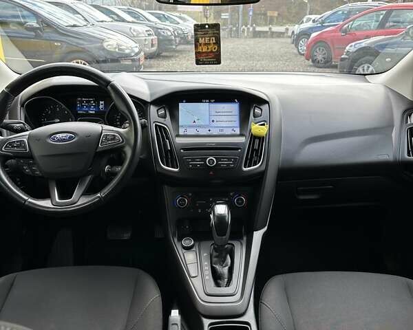 Белый Форд Фокус, объемом двигателя 1.5 л и пробегом 89 тыс. км за 11000 $, фото 32 на Automoto.ua