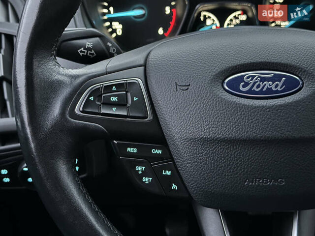 Белый Форд Фокус, объемом двигателя 1.5 л и пробегом 224 тыс. км за 10999 $, фото 65 на Automoto.ua