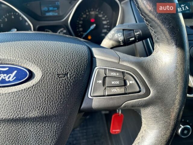 Белый Форд Фокус, объемом двигателя 1.6 л и пробегом 102 тыс. км за 10700 $, фото 37 на Automoto.ua