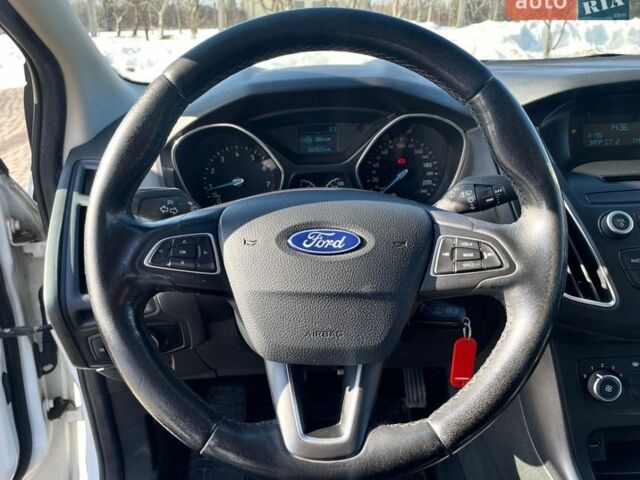 Белый Форд Фокус, объемом двигателя 1.6 л и пробегом 102 тыс. км за 10700 $, фото 35 на Automoto.ua