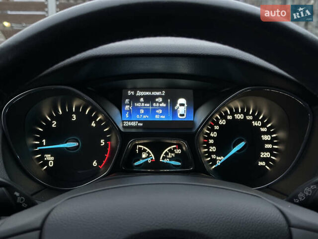 Белый Форд Фокус, объемом двигателя 1.5 л и пробегом 224 тыс. км за 10999 $, фото 64 на Automoto.ua