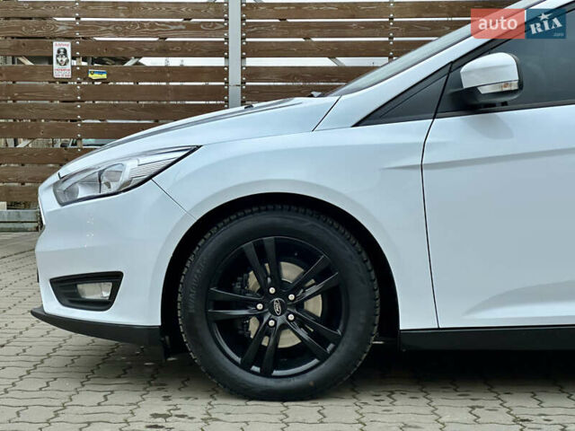 Белый Форд Фокус, объемом двигателя 1.5 л и пробегом 224 тыс. км за 10999 $, фото 21 на Automoto.ua