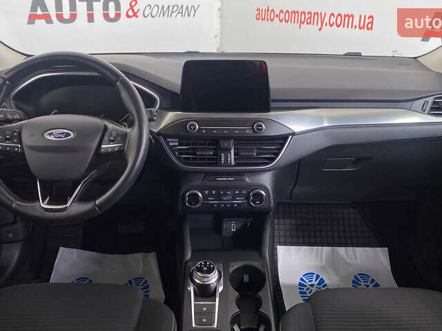 Білий Форд Фокус, об'ємом двигуна 2 л та пробігом 180 тис. км за 14950 $, фото 17 на Automoto.ua