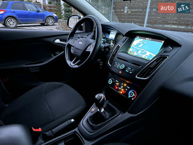 Белый Форд Фокус, объемом двигателя 1.5 л и пробегом 224 тыс. км за 10999 $, фото 90 на Automoto.ua