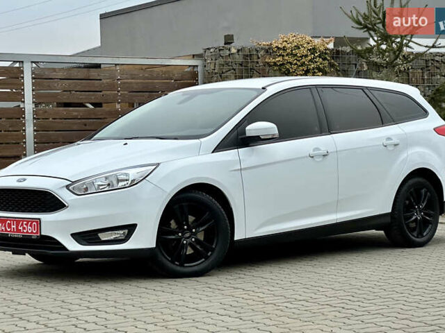 Белый Форд Фокус, объемом двигателя 1.5 л и пробегом 224 тыс. км за 10999 $, фото 13 на Automoto.ua