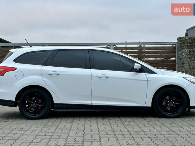 Белый Форд Фокус, объемом двигателя 1.5 л и пробегом 224 тыс. км за 10999 $, фото 35 на Automoto.ua