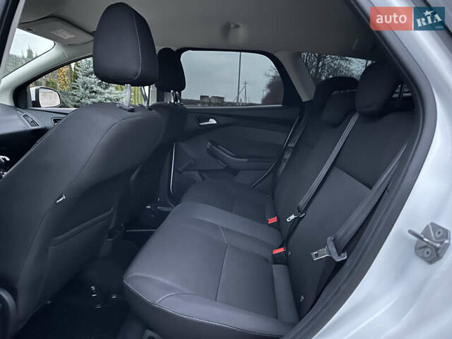 Белый Форд Фокус, объемом двигателя 1.5 л и пробегом 224 тыс. км за 10999 $, фото 78 на Automoto.ua