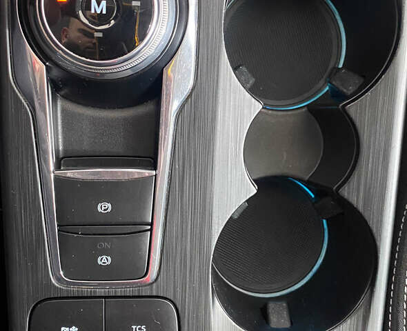 Білий Форд Фокус, об'ємом двигуна 2 л та пробігом 180 тис. км за 14950 $, фото 20 на Automoto.ua